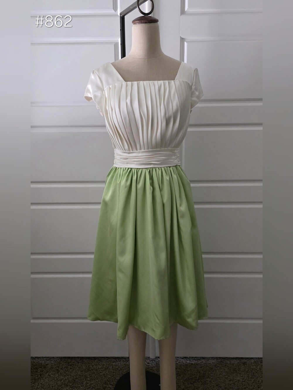 Ivory and Green Short Sleeve Pleated Formal Dress